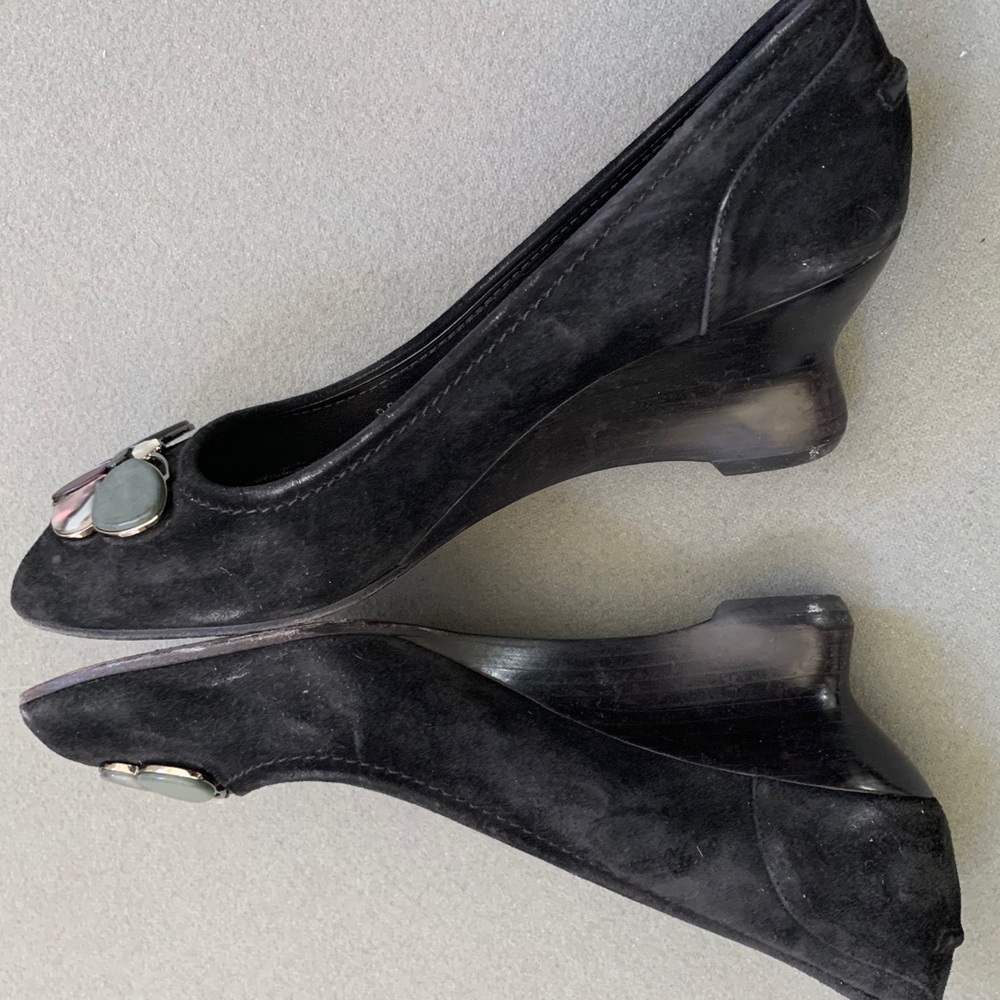 Vintage Louis Vuitton butterfly short wedges - Picture 2 of 8